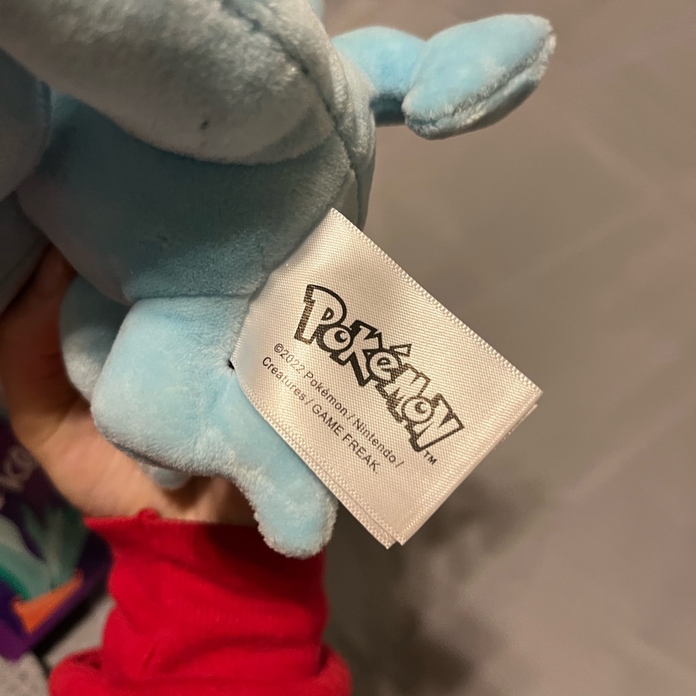 Sobble Plush - Picture 3 of 3